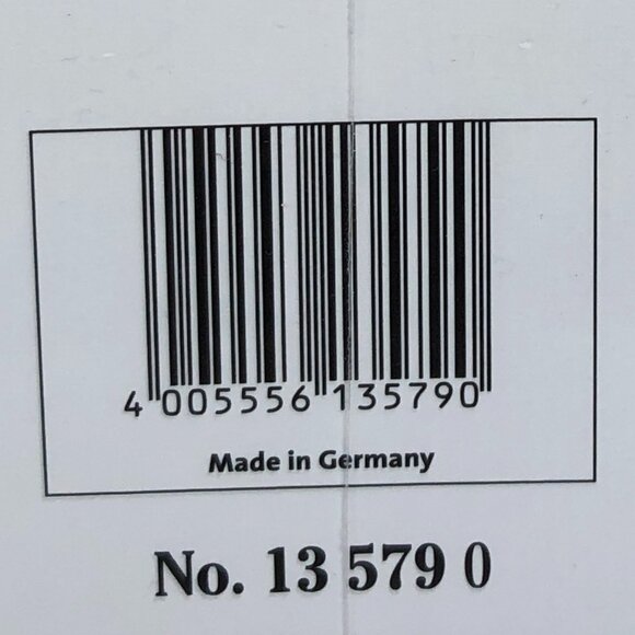 New sealed Ravensburger 300 pcs Large Format Puzzle-Mischief Makers - Picture 14 of 14